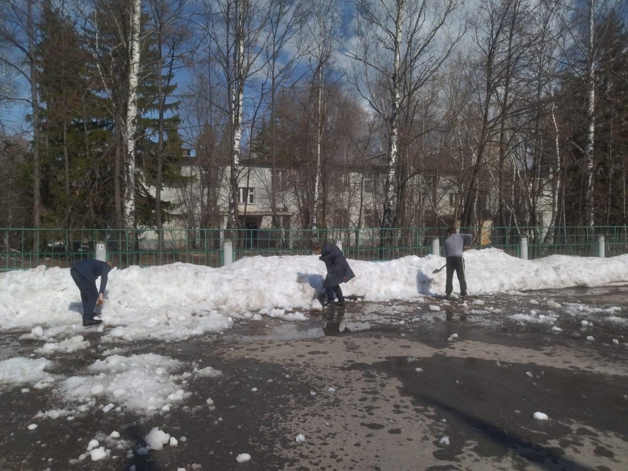Субботник..